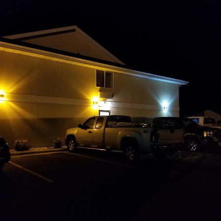 Bilmar Inn & Suites Dell Rapids Luaran gambar