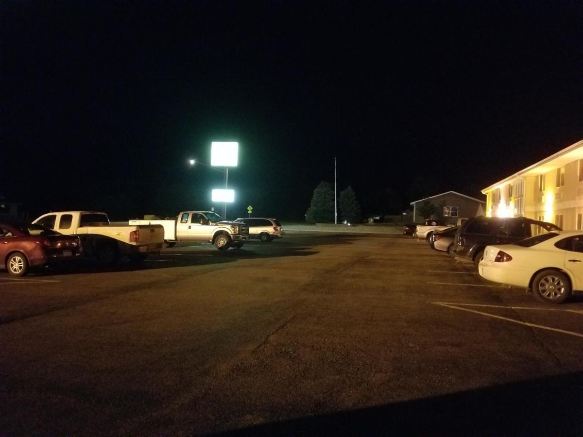 Bilmar Inn & Suites Dell Rapids Luaran gambar