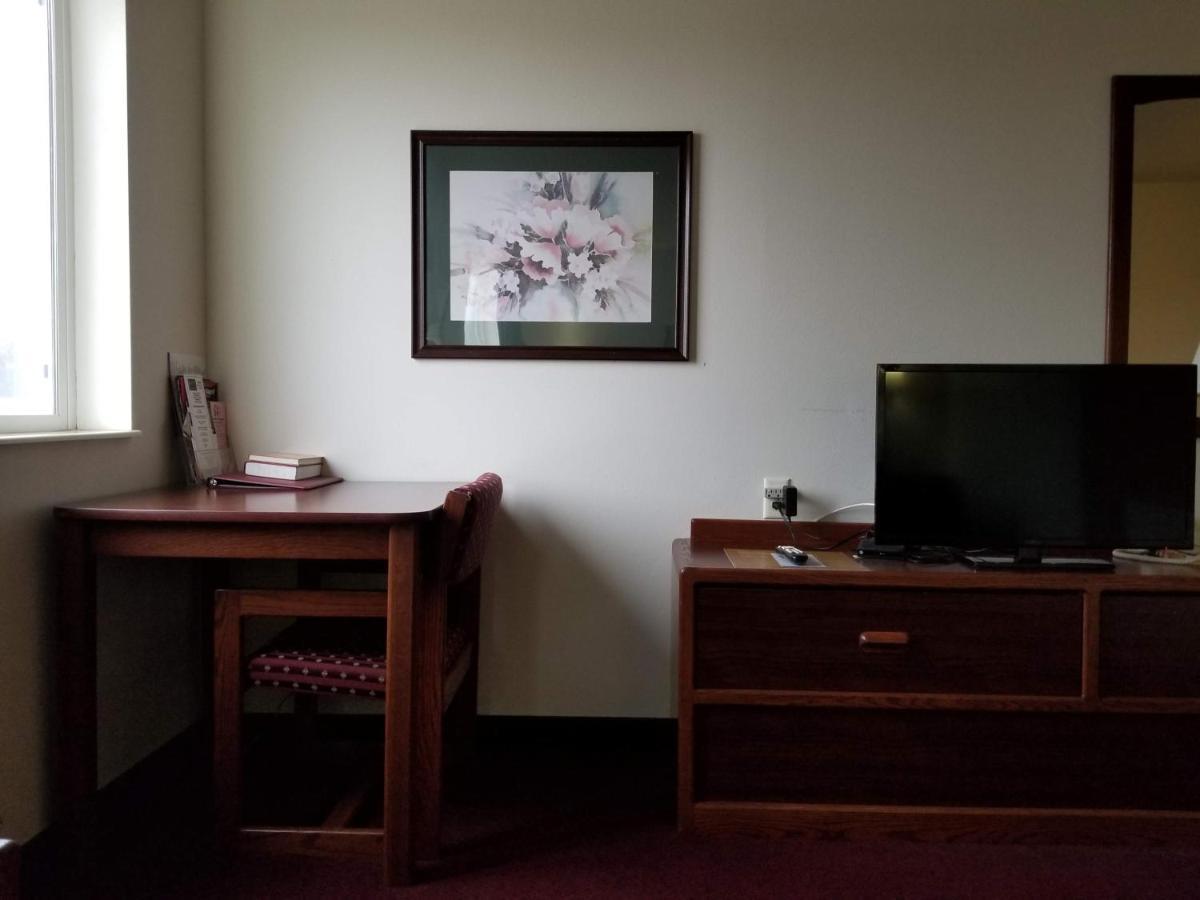 Bilmar Inn & Suites Dell Rapids Luaran gambar