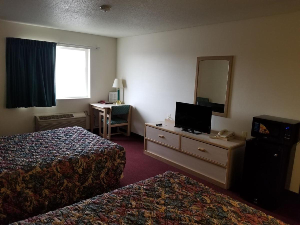 Bilmar Inn & Suites Dell Rapids Luaran gambar