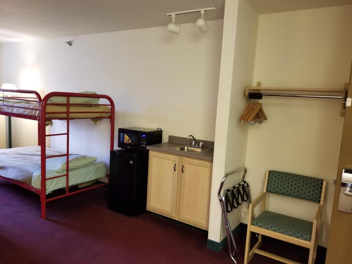 Bilmar Inn & Suites Dell Rapids Luaran gambar