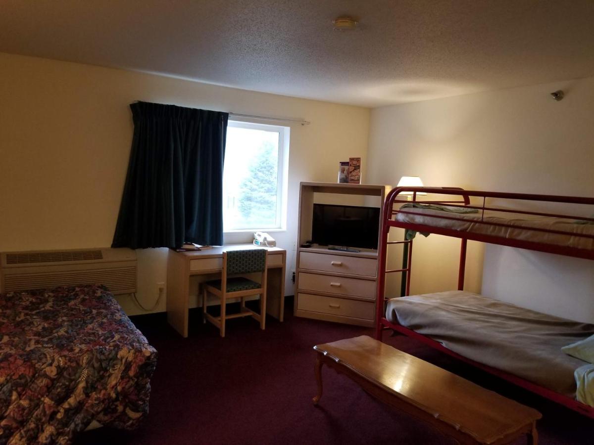 Bilmar Inn & Suites Dell Rapids Luaran gambar