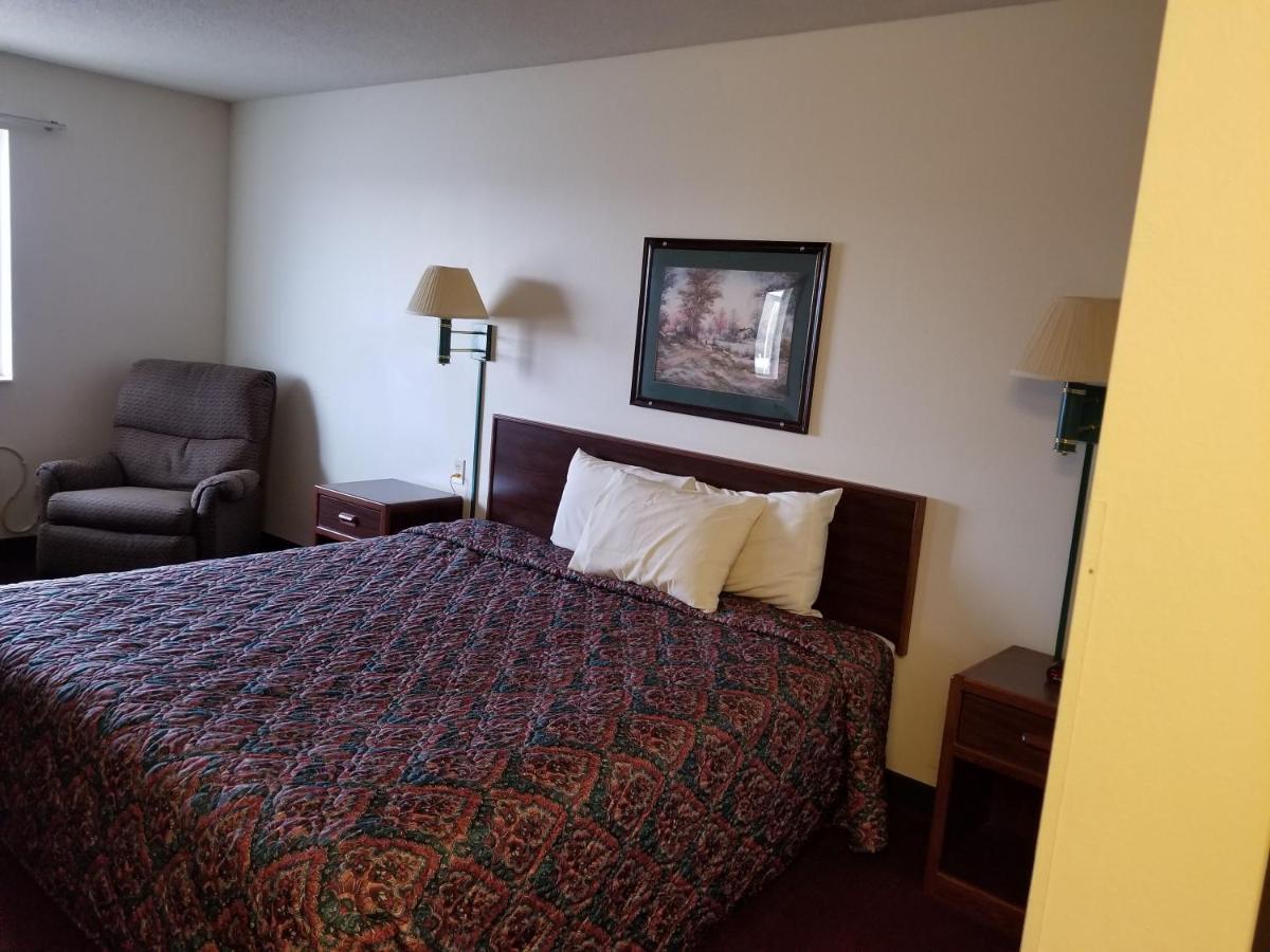 Bilmar Inn & Suites Dell Rapids Luaran gambar