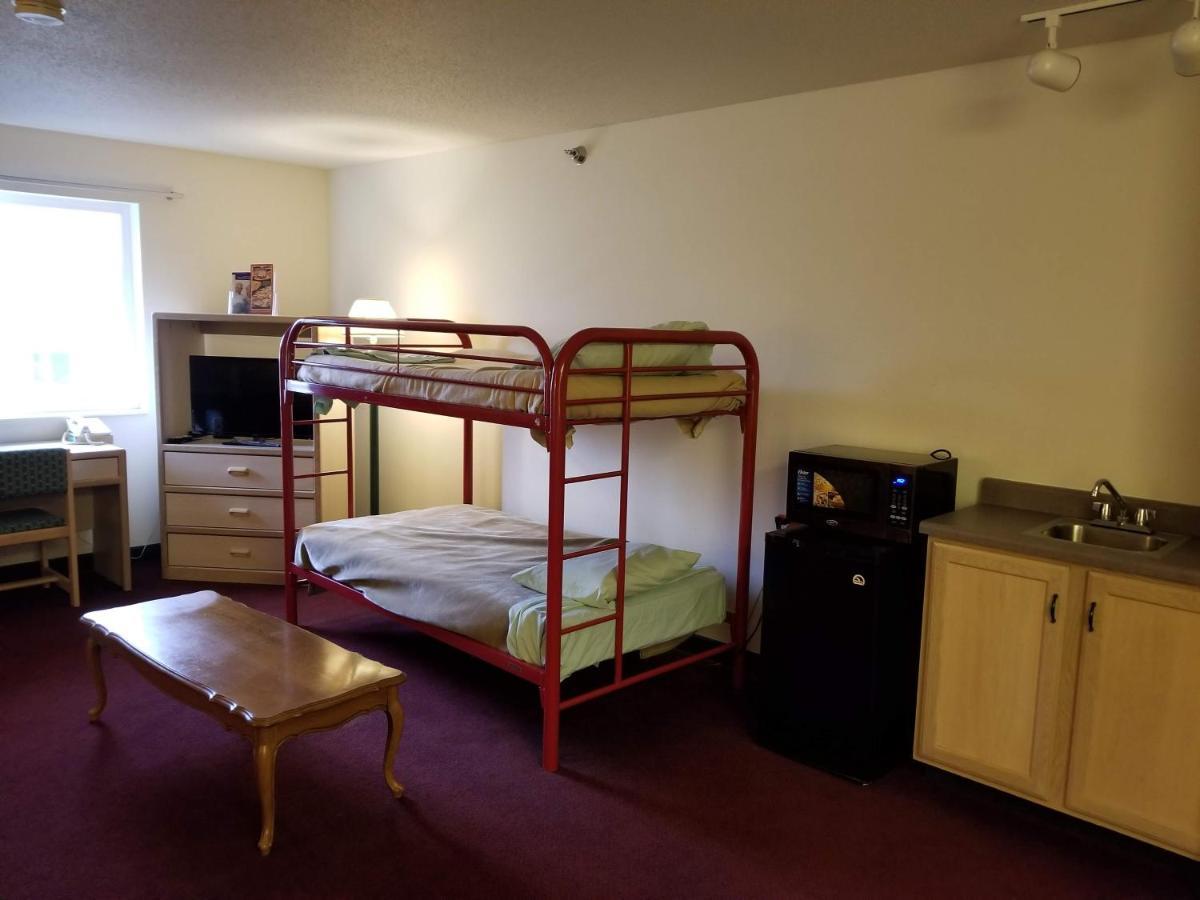 Bilmar Inn & Suites Dell Rapids Luaran gambar