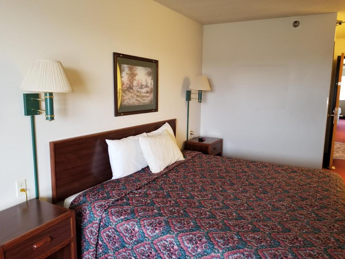 Bilmar Inn & Suites Dell Rapids Luaran gambar