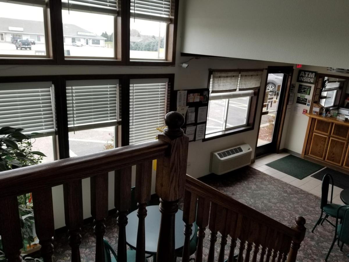 Bilmar Inn & Suites Dell Rapids Luaran gambar
