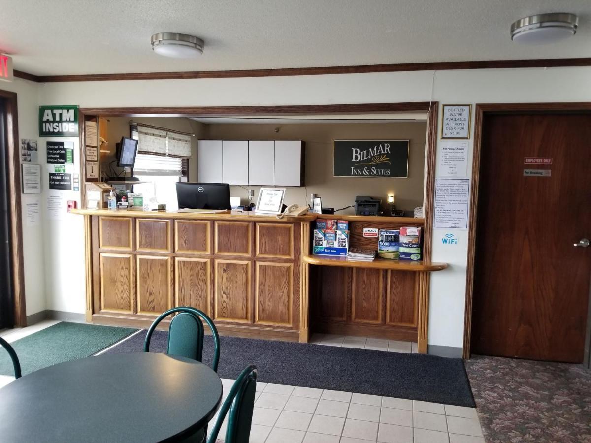 Bilmar Inn & Suites Dell Rapids Luaran gambar